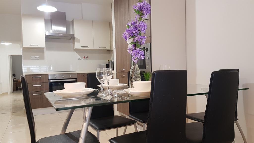 Spinola Seafront Apartment Saint Julian's 외부 사진